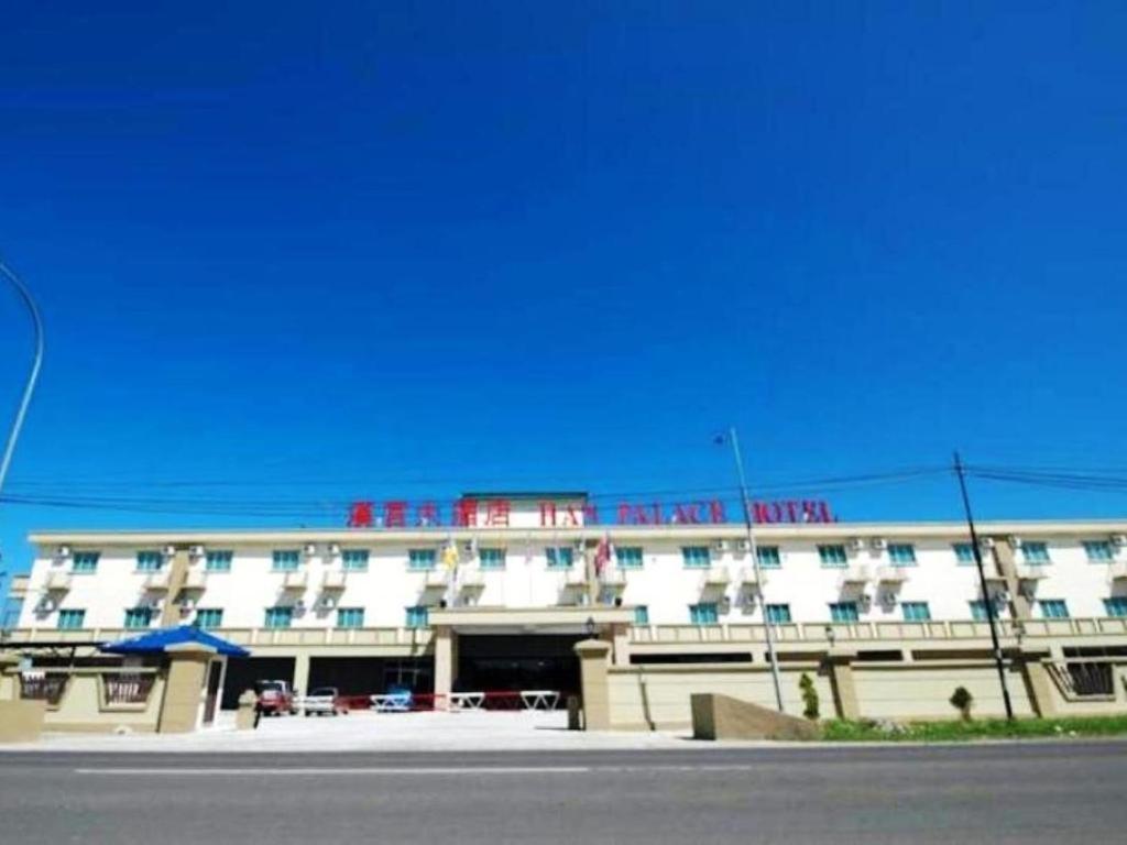 Han Palace Hotel Semporna Exterior foto